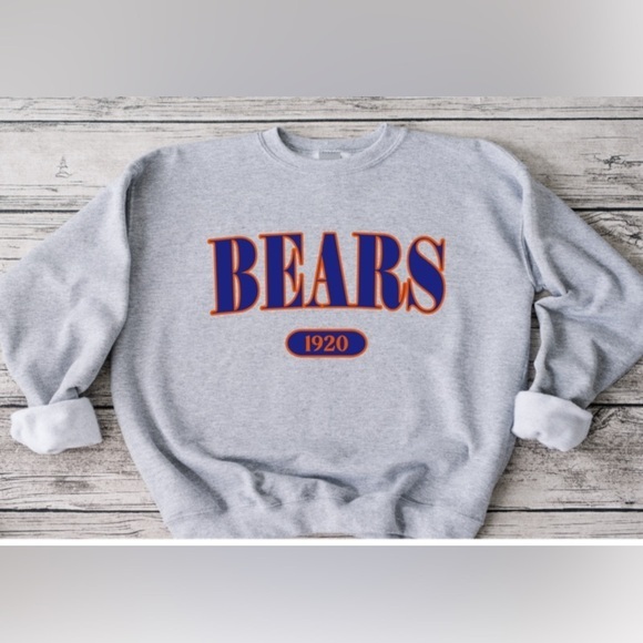 Gildan Tops - Bears Offset Crewneck
